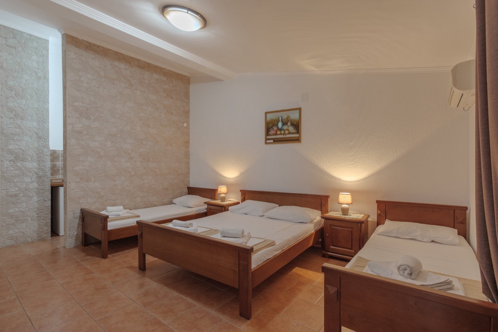 Quadruple Studio (Annex)